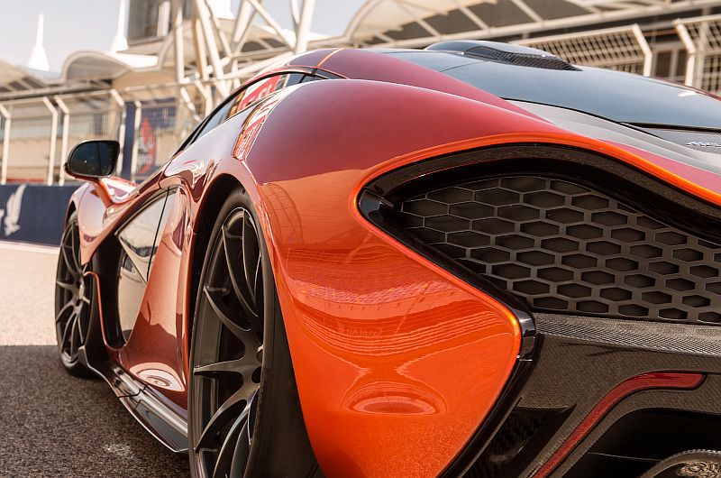 www.autosvit.net mclaren-p1-7 2